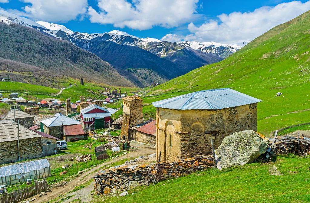 Guesthouse Angelina Ушгули Екстериор снимка